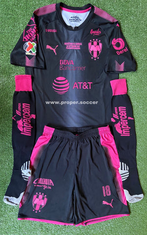 2017 Rayados Monterrey Black Pink Aviles Hurtado Shirt & Shorts Signed Fimado (S)